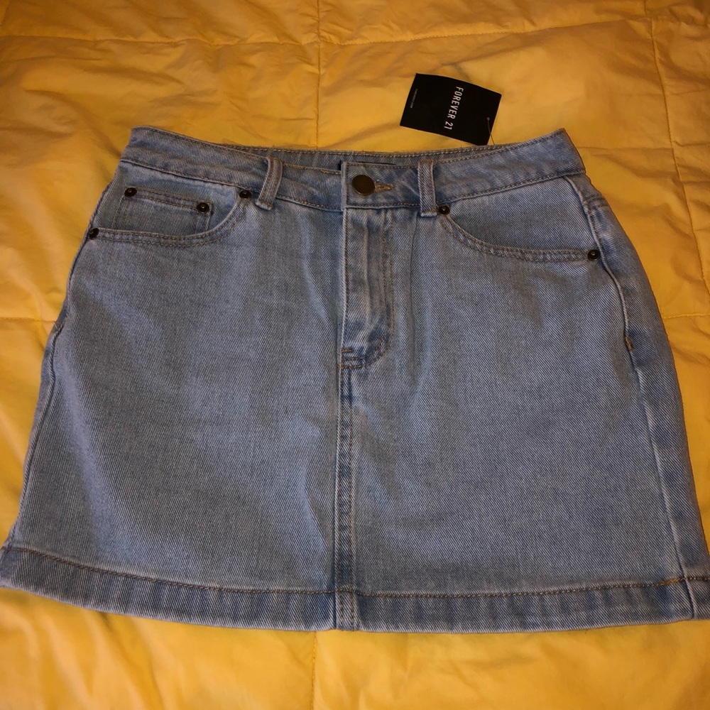 Forever 21 light wash jean skirt, size M